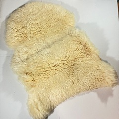 オーストラリア産　ムートン　ラグ