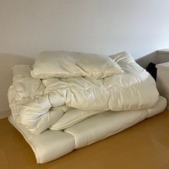 (売り切れ)ニトリ そのまま使えるふとん(カバー付) 4点セット