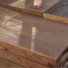 DIYの季節!ウッドデッキに木材パレット（防腐塗装済）4枚