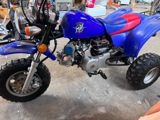 【もっともっと】値下げしました【走行距離たった65km】中華モンキー50cc トライク(バックギア付き) もっともっと】値下げしました【走行距離たった65km】中華モンキー50cc