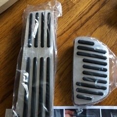 新品★HARRIER　80系★ペダルカバー2点セットの画像