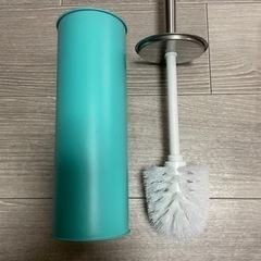 トイレ　ブラシ　フライングタイガー　クリーナー　ペーパーホルダー　3点の画像