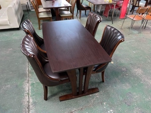 宇都宮でオシャレな家具を探すなら『オトワリバース！』柏木工 ベンチ