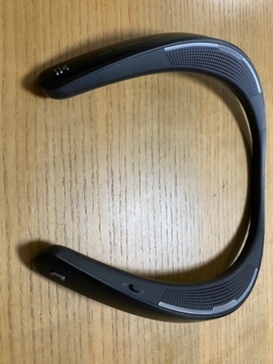 ネックスピーカー　SHARP製