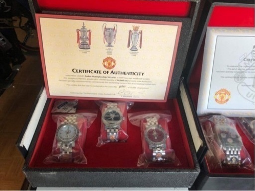 マンチェスター腕時計1999年の製品です