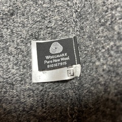 【終了しました】ユニクロ　ウール100%  メンズ　カーディガン　Lサイズ　Uniqlo　の画像