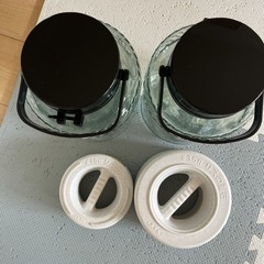 梅酒瓶2個と漬物石2個セットの画像