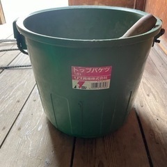 セメント　練りバケツ