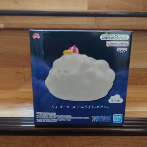 (お取り引き中)値下げ¥1500→¥1000ワンピースのルームライトゼウス