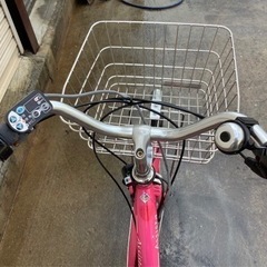 220  ブリヂストン新機種電動アシスト自転車assista26インチピンクアルミボディー 220 ブリヂストン新機種電動アシスト自転車assista26インチピンク