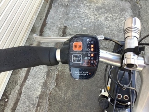 226  パナソニック新機種電動アシスト自転車ハリヤ26インチ　ブルーボディー