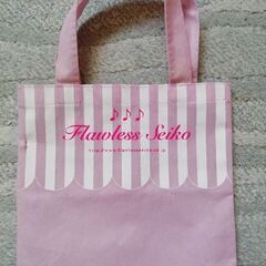 松田聖子2011 年ツアーのうちわ、てさげのセットの画像