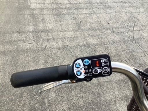 231  ヤマハ新機種電動アシスト自転車pas natura26インチホワイトアルミボディ