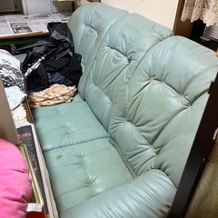 急募！3人掛けソファの画像