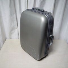 無料０円差し上げます　キャリーバック　中古