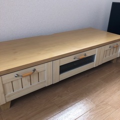 カントリー風テレビ台差し上げます。