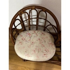 【ジ　1105-4】 籐家具　ガラステーブル付き椅子　籐椅子　アンティーク の画像