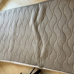 【引取希望】ニトリ低反発敷布団　セミダブルの画像