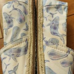 「お話中」シューズの画像