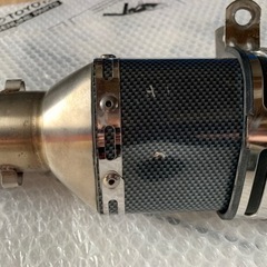 バイク サイレンサー φ44 カーボン柄の画像