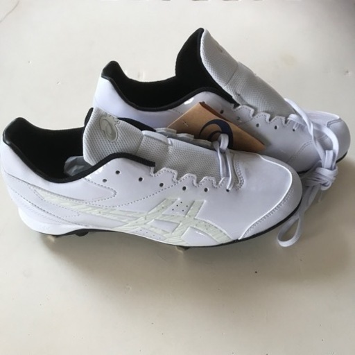 asics 金具スパイク新品未使用　26センチ