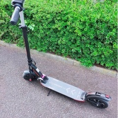 【美品】 Sunpie 電動キックボード キックボード 折りたたみ 走行距離3kmの画像