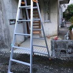 アルミ脚立