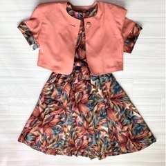 可愛いワンピース　ボレロ付きの画像