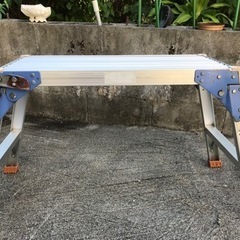アルミ脚立