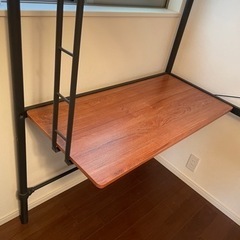 ロフトベッド　黒　机付きの画像