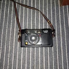 かなり古いカメラになります。2台セットです。動作未確認の為ジャンクでお願いします。の画像