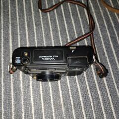 かなり古いカメラになります。2台セットです。動作未確認の為ジャンクでお願いします。の画像