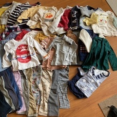 【男児90㎝】服82枚まとめ売りの画像