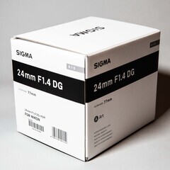 【新品】Sigma 24mm F1.4 DG HSM Art ニコンF シグマ Nikon 広角　単焦点 箱・保証書付きの画像