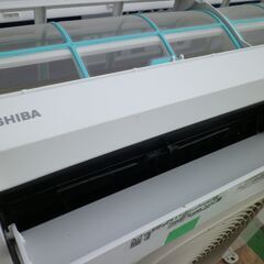 東芝　6～8畳用エアコン　RASーG221M--W　2020年　コンパクト　内部クリーン　GMシリーズの画像