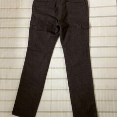 値下げ　GU　焦茶（こげちゃ）色ズボン　メンズ  未使用品の画像