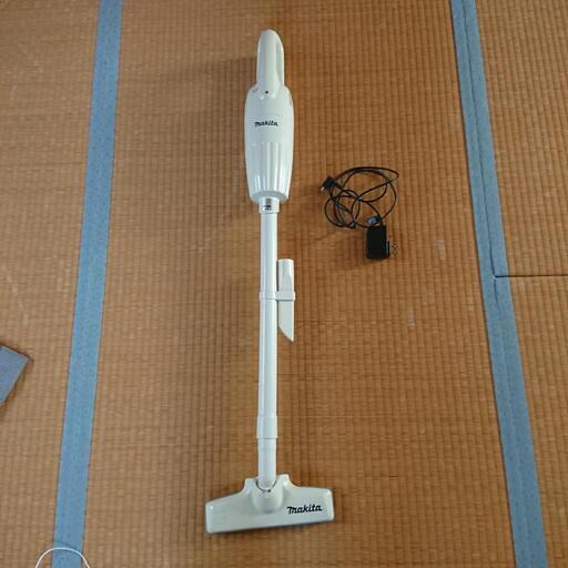 【値下げ】掃除機 マキタ充電式クリーナー