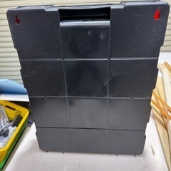 Tactix  壁付　パーツケース　新品　傷ありの画像