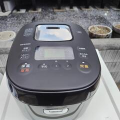 ★美品の炊飯器２０２２年製　★無料配達地域あり！