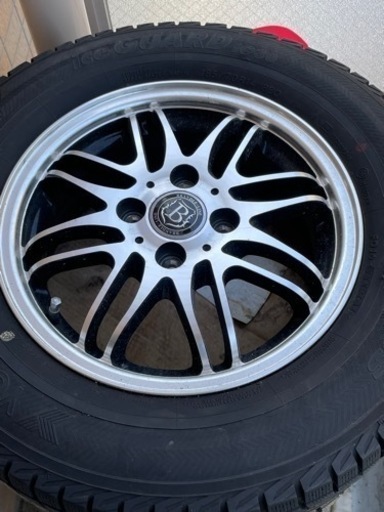 YOKOHAMA 185/70 R14 スタッドレスタイヤ