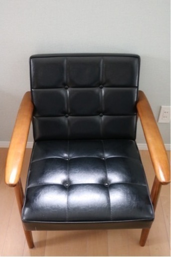 《受け渡し予定済み》カリモク60 Kチェア　ブラック　１シーター