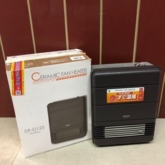 セラミックファンヒーター　山善　DF-G123 2013年製