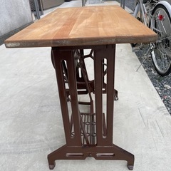 ビンテージ物 ミシンテーブル！お安くお譲りします。の画像