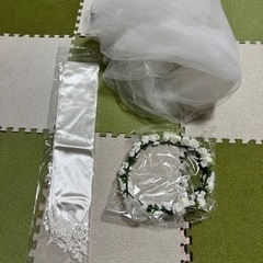 ドレス　結婚式　２次会　着用1回のみ　美品　おまけ付きの画像