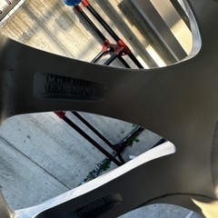 ヴォクシー 80スタッドレス４本セットの画像