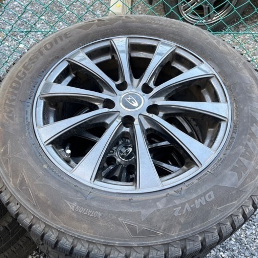 スタッドレスタイヤ、アルミホイールセット