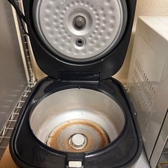（取引中）炊飯器あげます。取りに来る方限定の画像