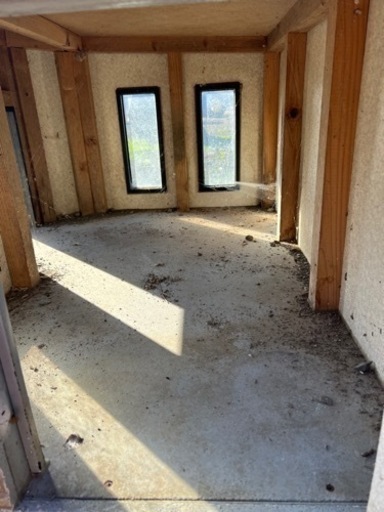 オシャレな犬小屋　