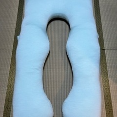 【美品】HUGMIN抱き枕 寝返り いびき 妊婦の画像