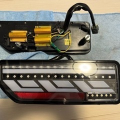 　ジムニー　ショウワガレージ　ＬＥＤテールランプ  クリアレンズ　ホワイトバー　ＪＢ６４